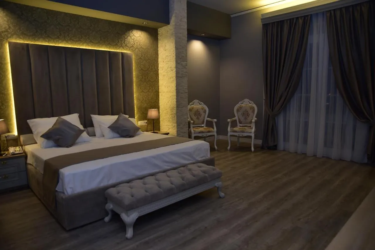 The King Resort Tirana 4*,  Albanien